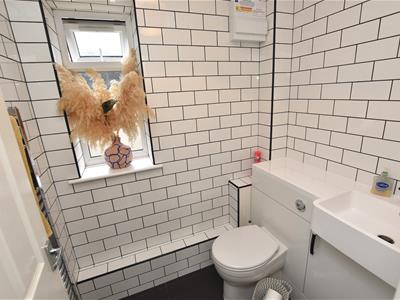Cloakroom/WC